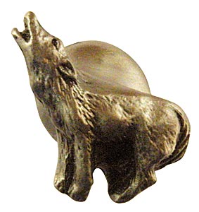 Sierra Lifestyles - Big Sky Cabinet Hardware Howling Wolf Knob - Antique Brass - cabinetknobsonline