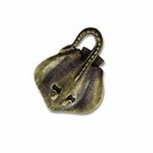 Big Sky Hardware-Animal Sting Ray Cabinet Knob Antique Brass - cabinetknobsonline