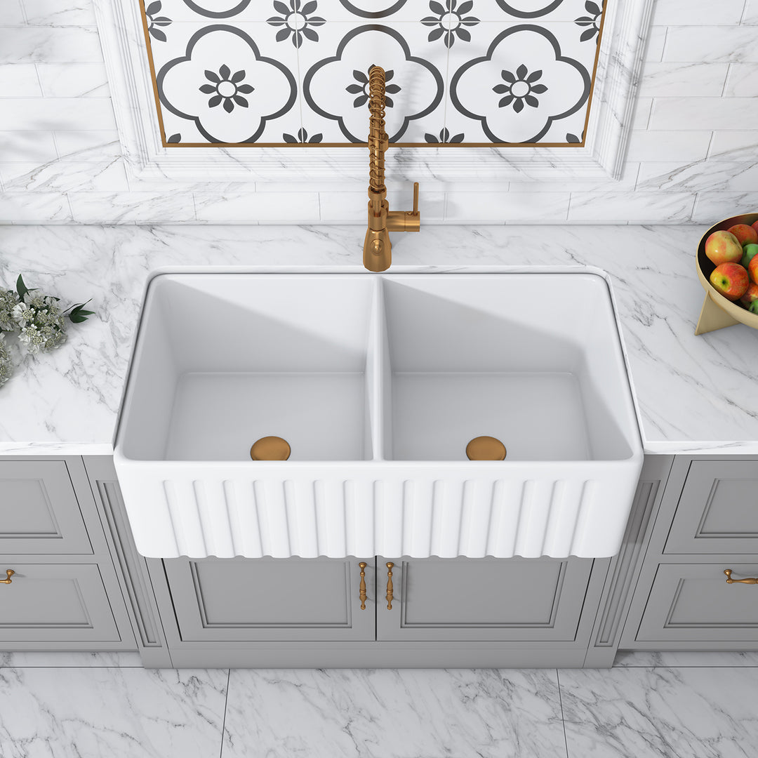 Cremona 33" L x 18" W Farmhouse Double Sinks