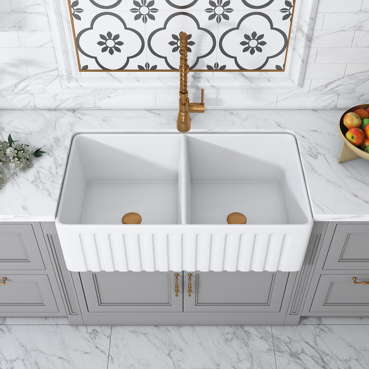 Cremona 33" L x 18" W Farmhouse Double Sinks