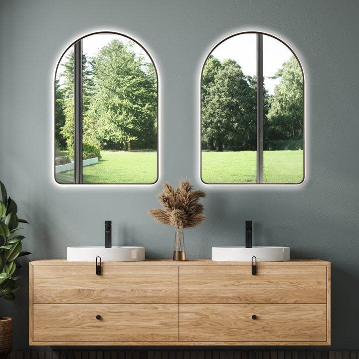 Starlit 24x36" Classic Domed Bathroom/Vanity Aluminum LED Wall Mirror