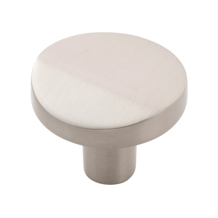 Belwith Keeler 1-3/8 inch Veer Round Knob