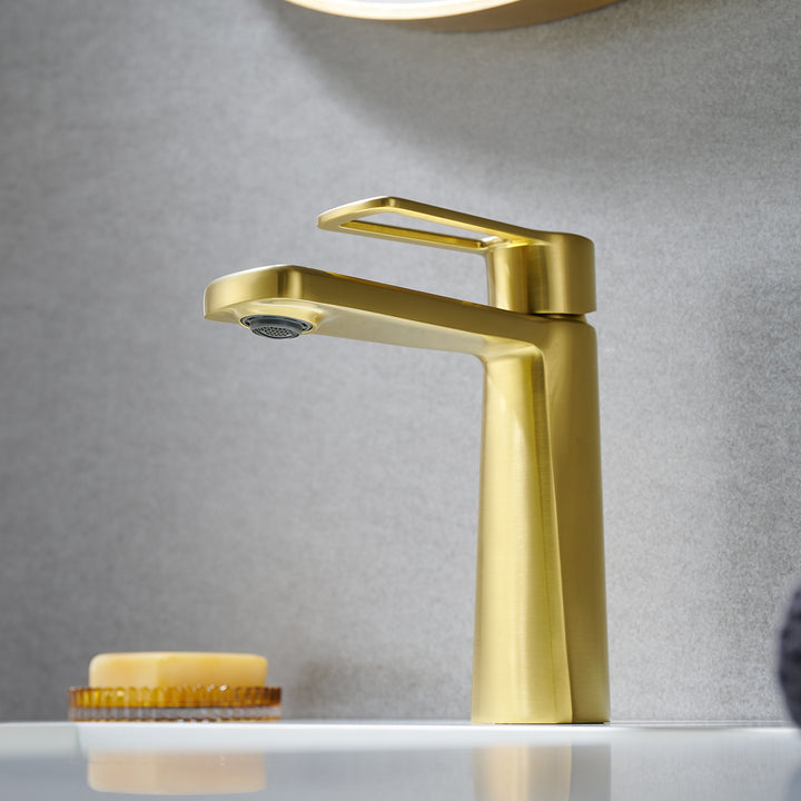 Paula Single Hole Single-Handle Bathroom Faucet