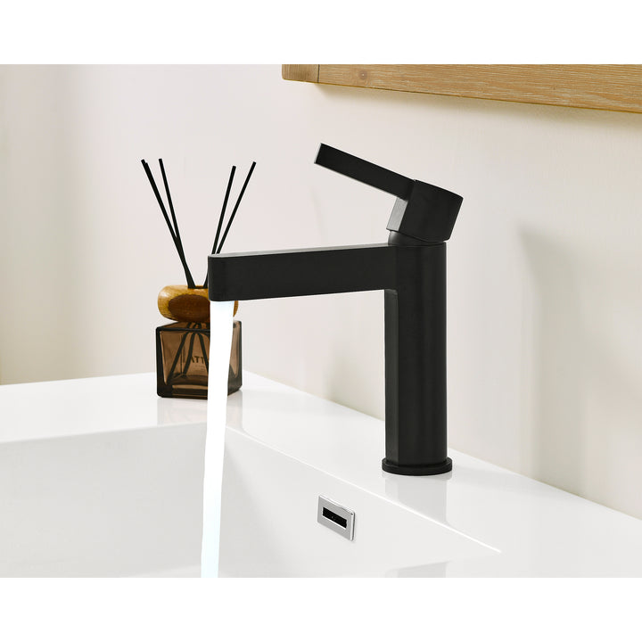 Stila Single Hole Single-Handle Bathroom Faucet