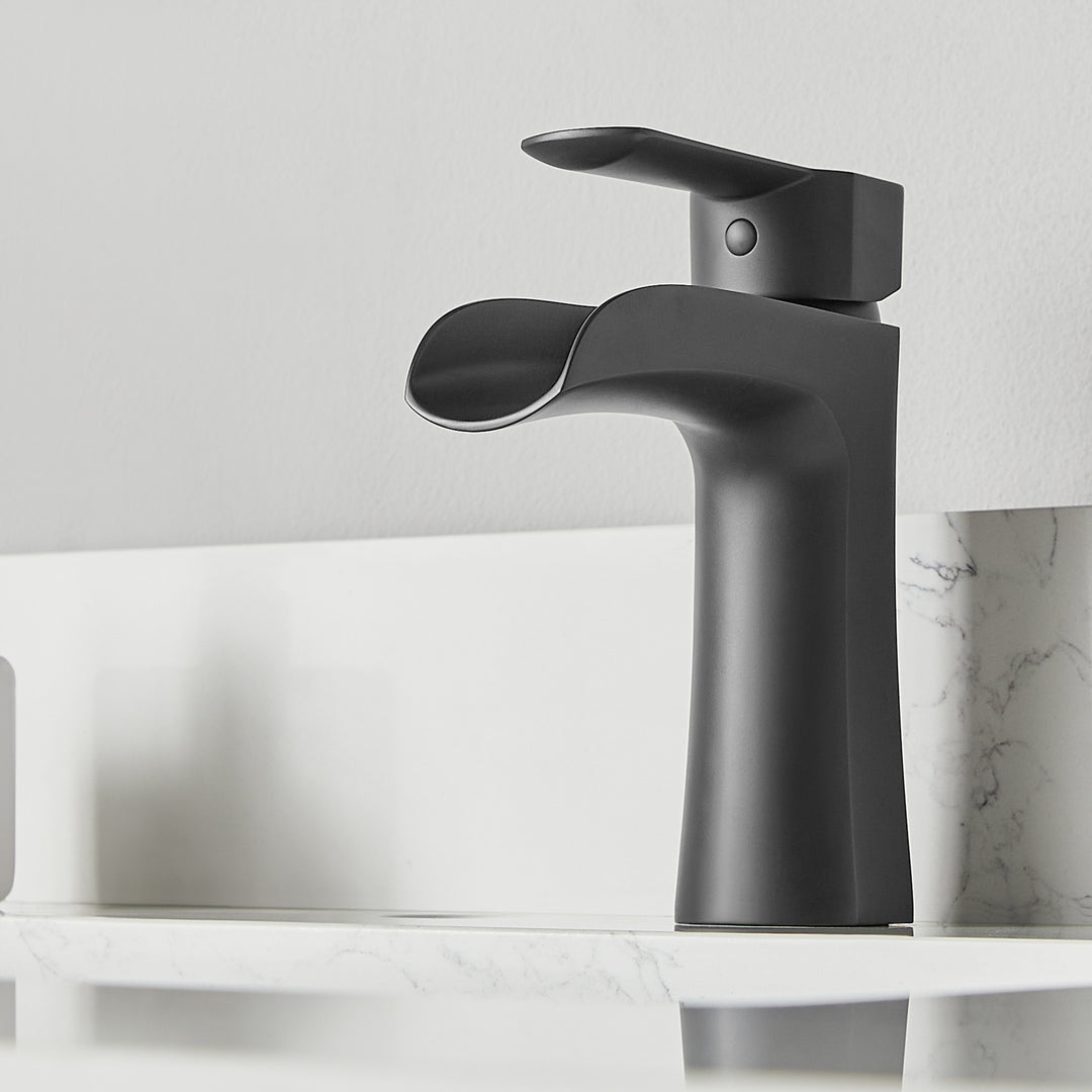 Tatcha Single Hole Single-Handle Waterfall Bathroom Faucet