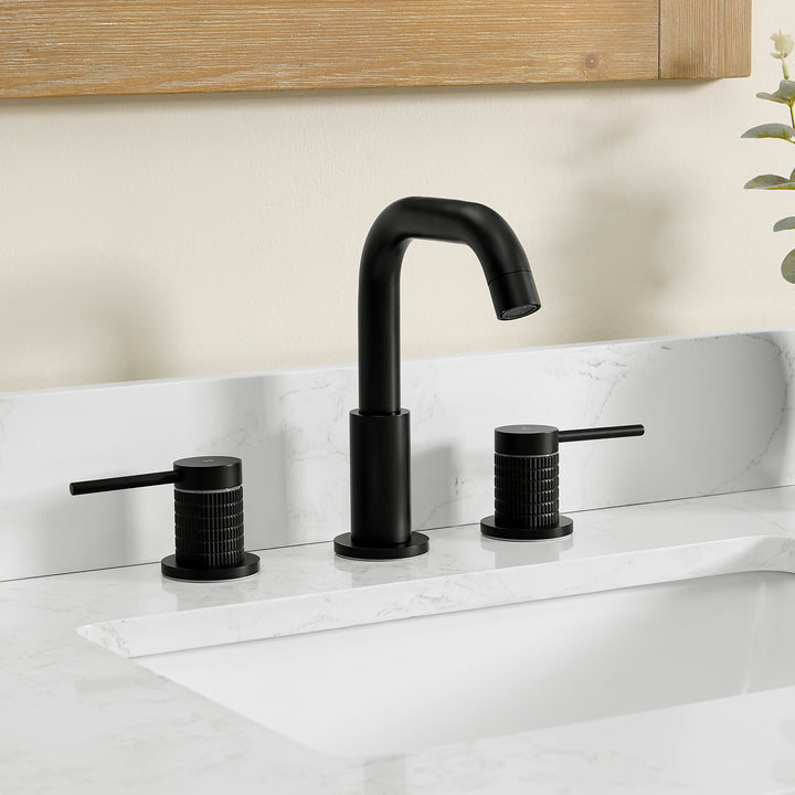 Versace 8. in Widespread 2-Handle Bathroom Faucet