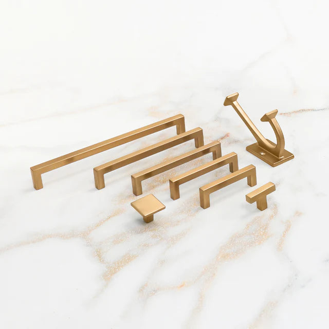 Hickory Hardware 12 inch (305mm) Skylight Cabinet Pull