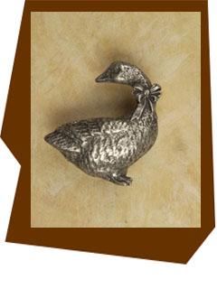 Anne at Home Goose - Right Cabinet Knob - cabinetknobsonline