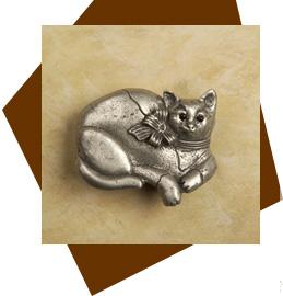 Anne at Home Calico Cat Cabinet Knob-Large - cabinetknobsonline