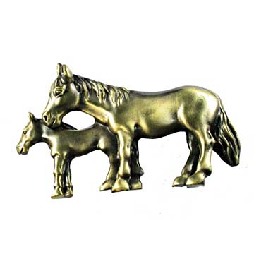 Sierra Lifestyles - Big Sky Cabinet Hardware Mare and Foal Pull - Antique Brass - cabinetknobsonline