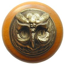 Notting Hill Cabinet Knob Wise Owl-Maple Antique Brass  1-1-2" diameter - cabinetknobsonline