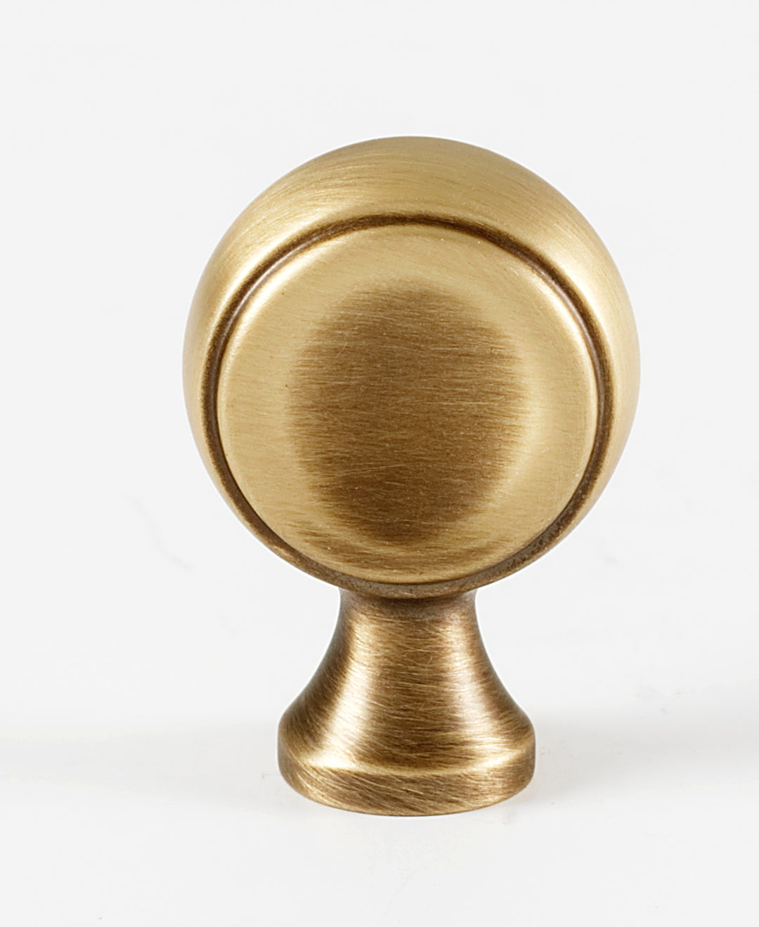 Alno Decorative Hardware 'Creations' 7-8" Knob - cabinetknobsonline