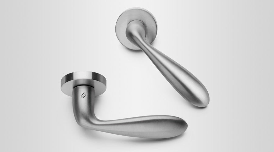 Colombo Design Door Lever Lara Handle CB71NA-Privacy - cabinetknobsonline